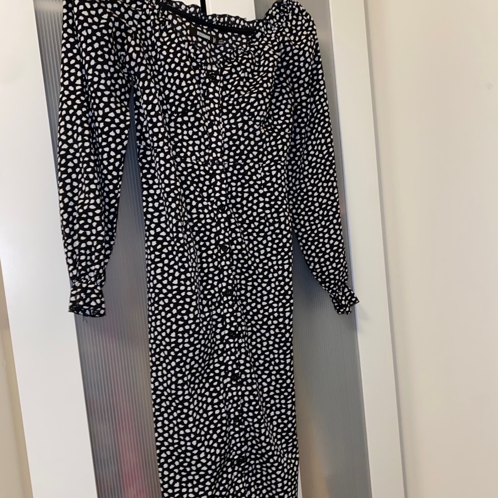 Maxi dress with polka dot print